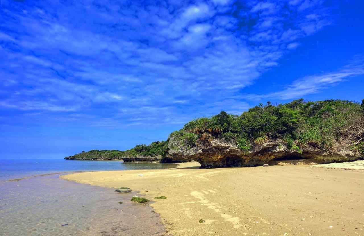 Отель 435 Ishigaki  Экстерьер фото